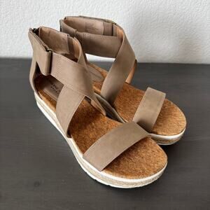 Adrienne Vittadini | Brown Leather Sandals with easy Velcro Closure size 9